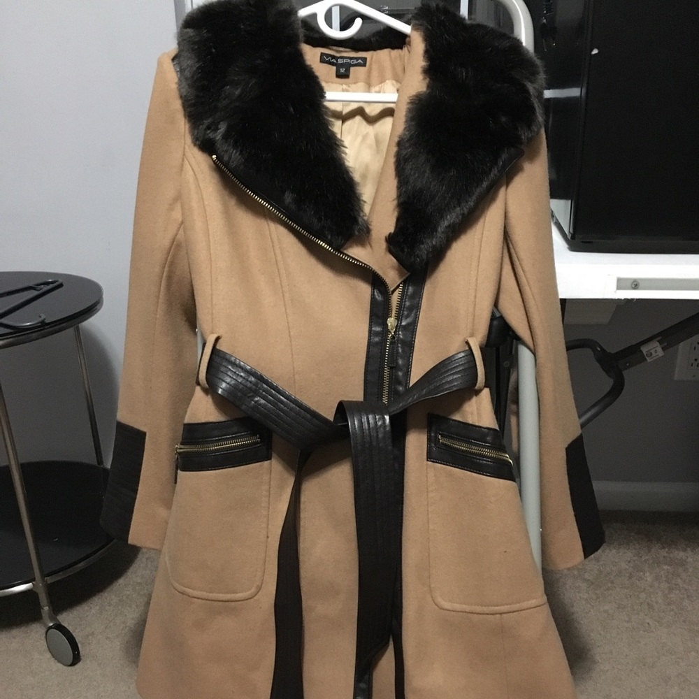 Via Spiga Faux-Fur-Collar Belted Coat SIZE 12